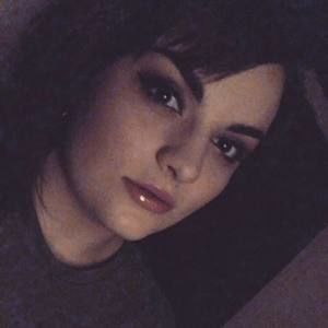 Meet your Posher, Karina